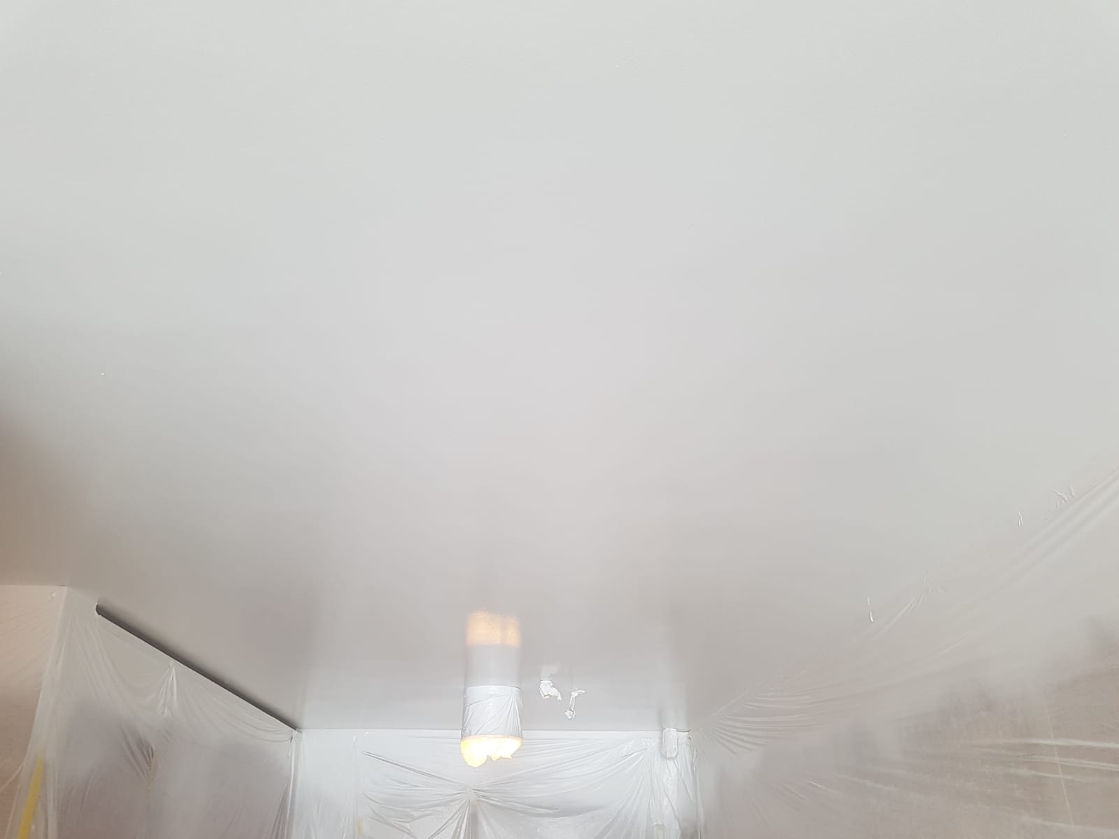 Plafond latex spuiten 